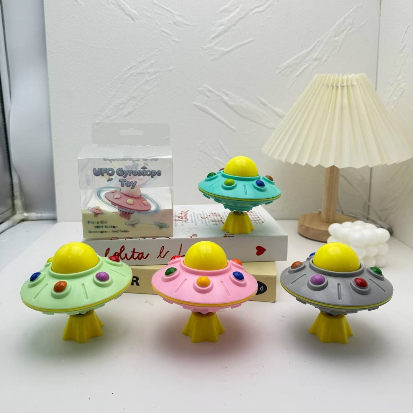 UFO Gyroscope Spinning Toy view 2